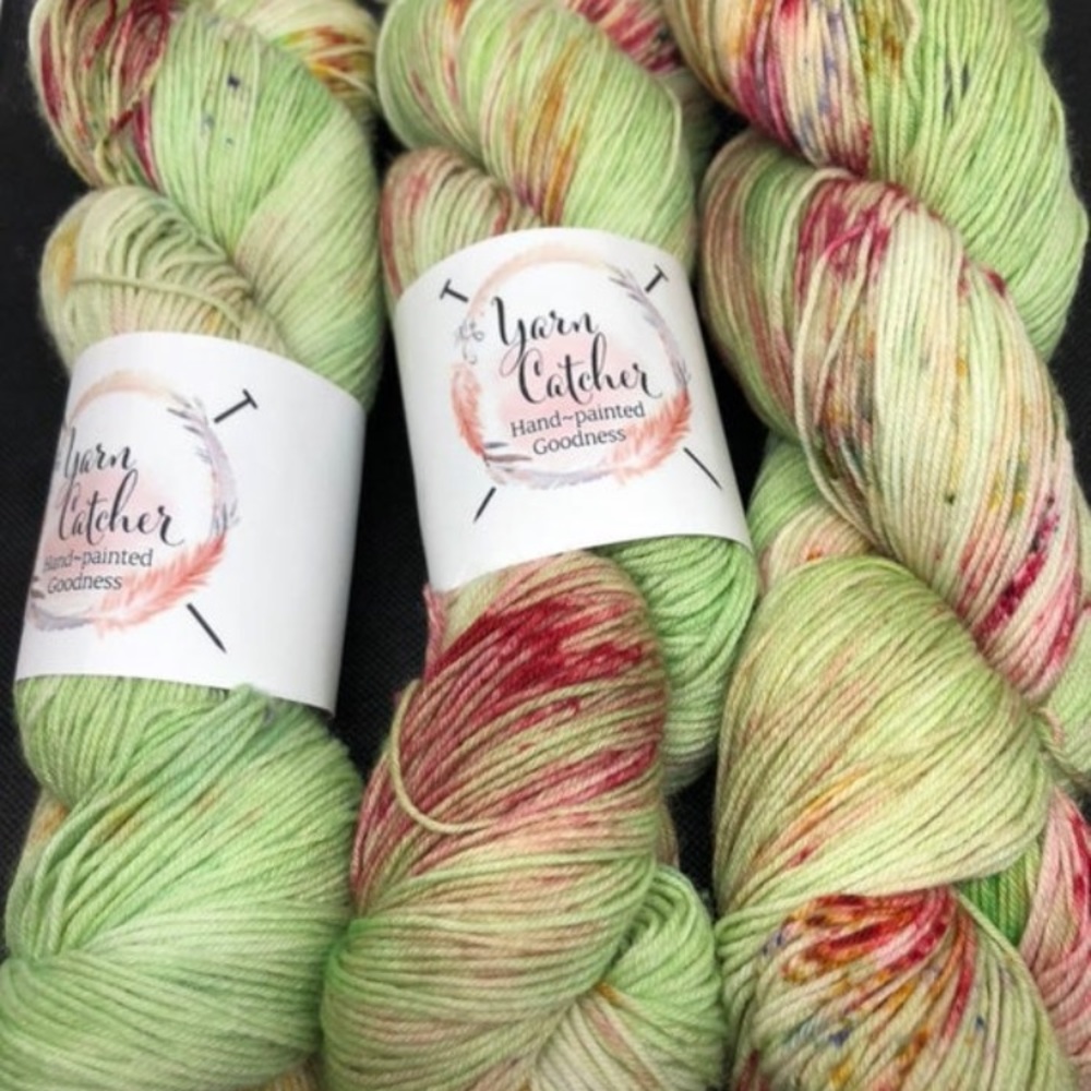 Yarn 🧶 hand-dyed by me 😋